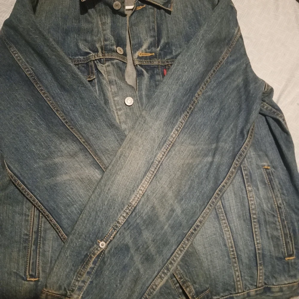 Levi's Faded Blue Denim Trucker Jacket